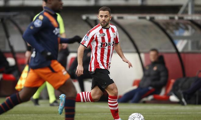 并首次由3 并首次由3