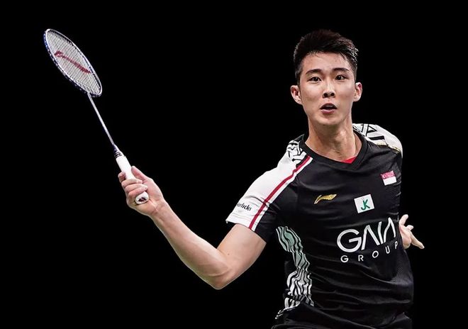 很多人对他 很多人对他